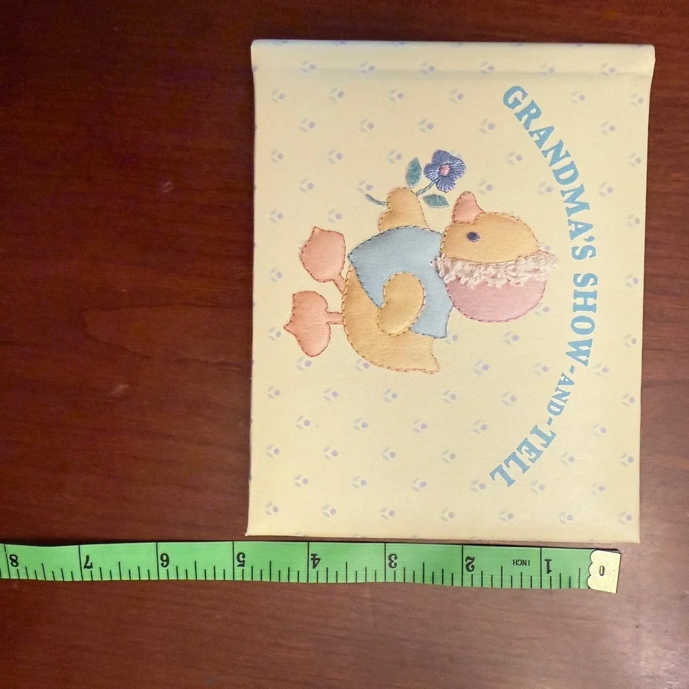 Hallmark vtg photo album grandma show tell baby chick puffy cottagecore 80s 90s
